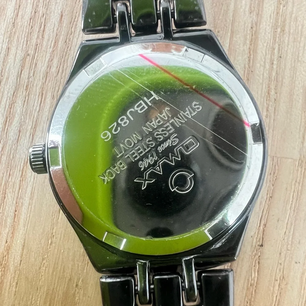 Omax ladies dress watch NEW BATTERY